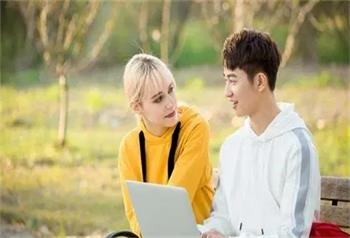 天津口語翻譯淺析同聲傳譯是什么意思？